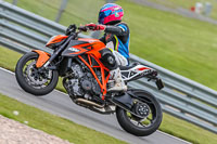 Castle-Combe-2019;PJ-Motorsport-Photography-2019;donington-no-limits-trackday;donington-park-photographs;donington-trackday-photographs;no-limits-trackdays;peter-wileman-photography;trackday-digital-images;trackday-photos